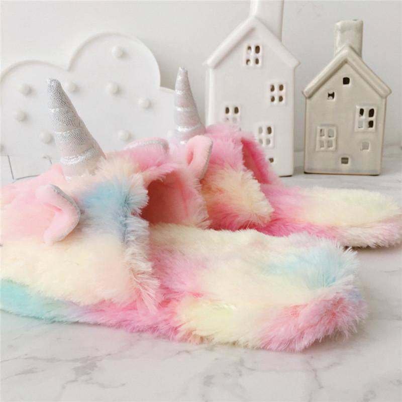 Chaussons Licorne Arc-en-ciel - Une Licorne