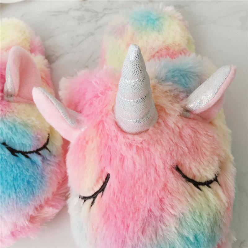 Chaussons Licorne Arc-en-ciel - Une Licorne