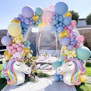 Guirlande licorne gonflable & ballons décoration mariage