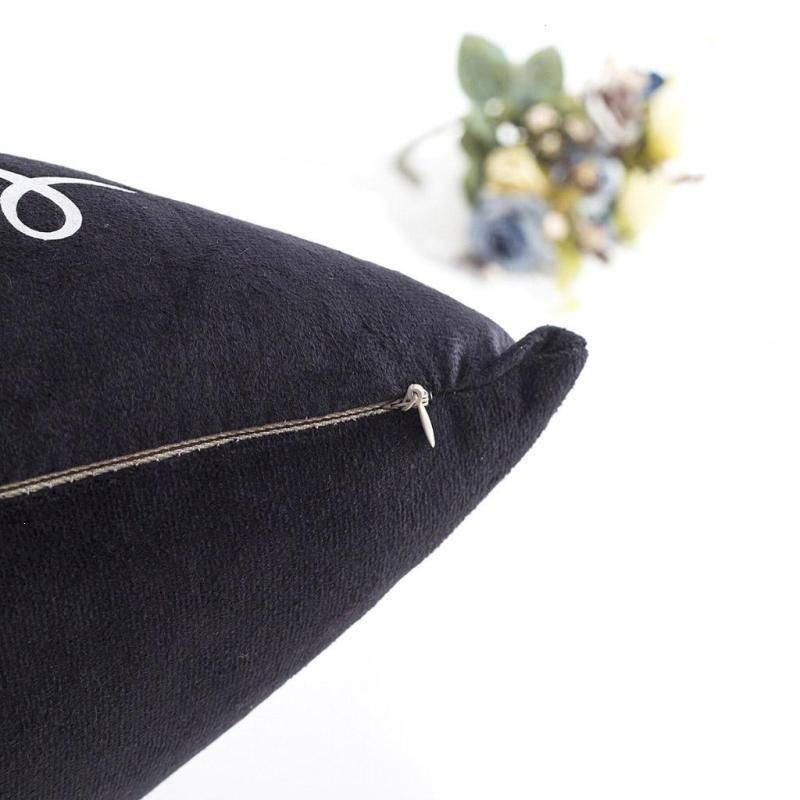 Housse de Coussin<br> Licorne et Fleurs - Une Licorne