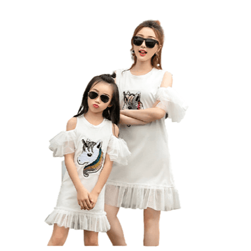 Robes Licorne Assorties Mère Fille A Volants Fantaisies